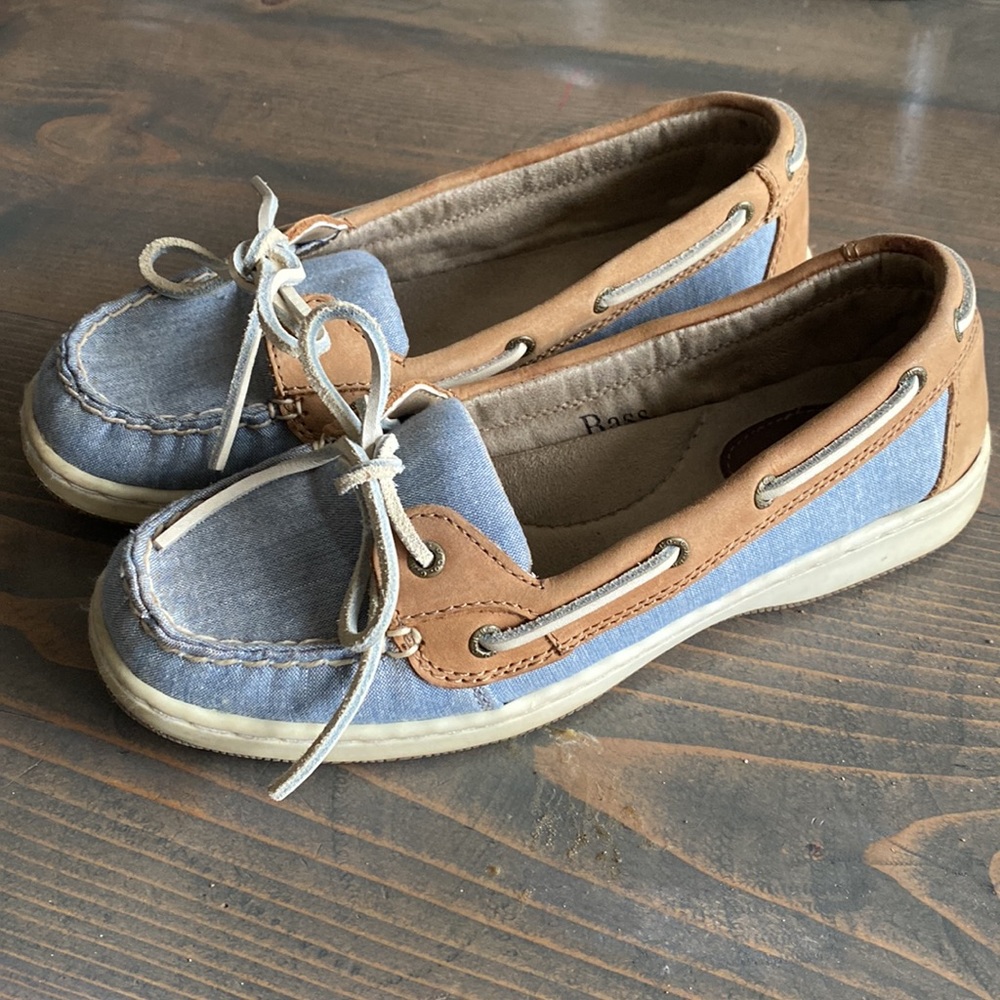 Women’s Bass boat shoes